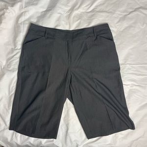Avenue Bermuda dress shorts